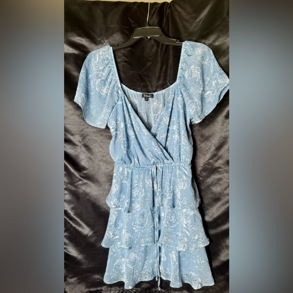 Trixxi Light Blue Lace Dress